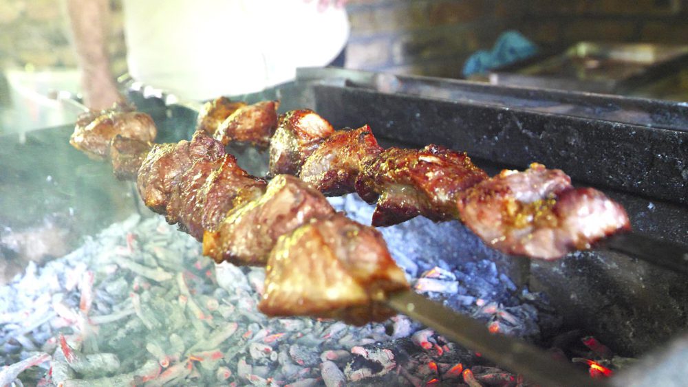 Thịt nướng than hồng Tây Nguyên